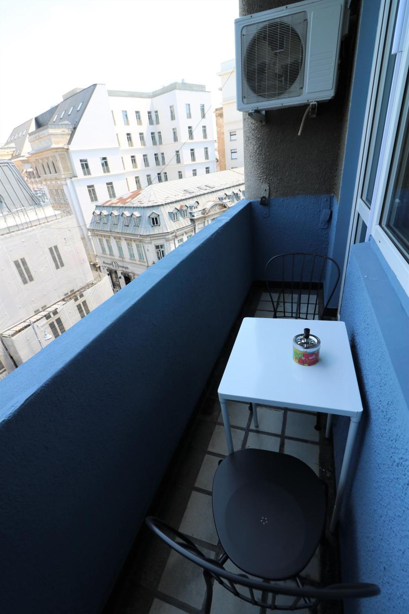 Charming Cozy Apartment - Old Town - Free Minibar Bükreş Dış mekan fotoğraf